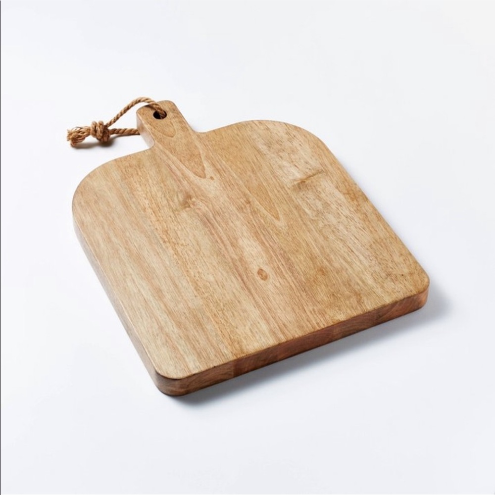 ⭐️SOLD⭐️ Studio McGee cutting board